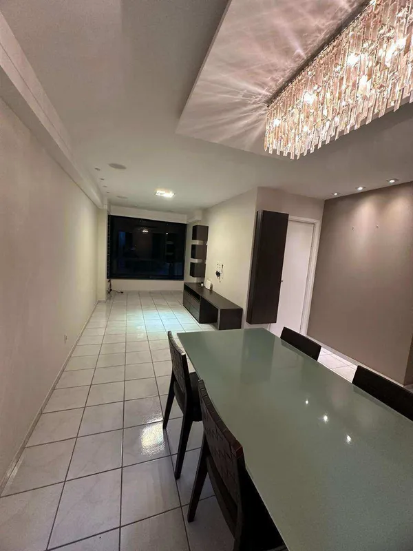 Apartamento à venda com 2 quartos - ,