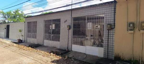 Casa à venda com 5 quartos - Prado,Recife