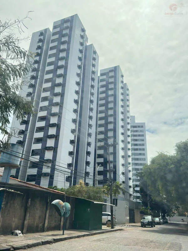 Apartamento à venda com 3 quartos - Encruzilhada,Recife