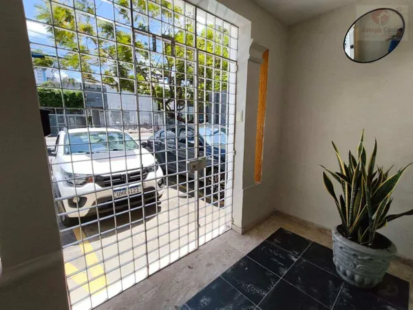 Casa à venda com 9 quartos - Boa Vista,Recife