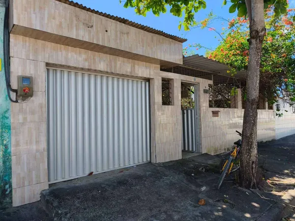 Casa à venda com 2 quartos - Cajueiro,Recife