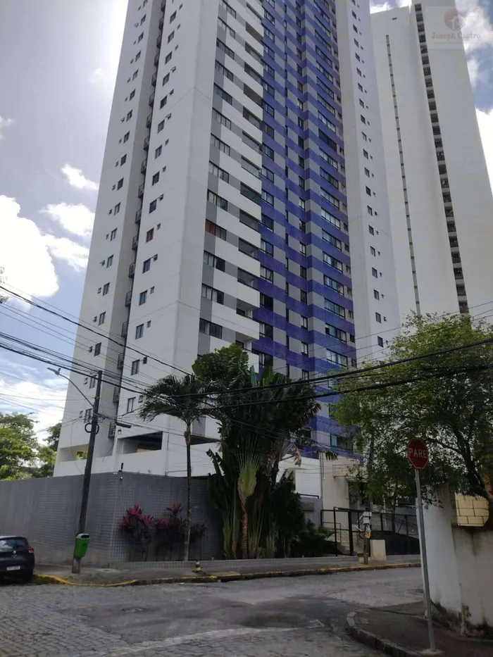 VENDO ÓTIMO APARTAMENTO COM 2 QUARTOS LAZER COMPLETO NO BAIRRO DE CASA AMARELA / RECIFE