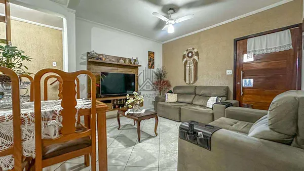 Sobrado à venda com 4 quartos, 305m² - Parque Residencial Flor do Vale,Tremembé