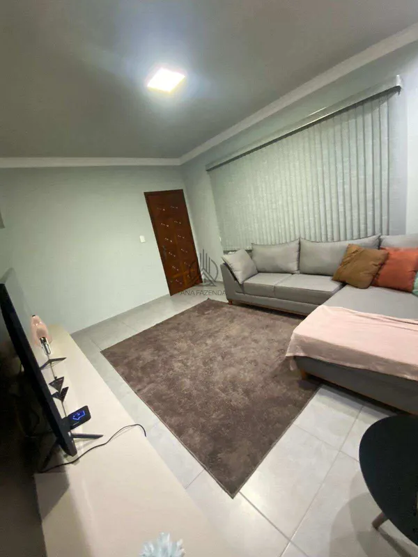 Casa à venda com 3 quartos, 220m² - Parque São Cristóvão,Taubaté