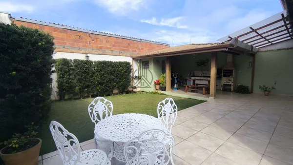 Casa à venda com 3 quartos, 153m² - Loteamento Residencial Terras de Benvirá,Tremembé
