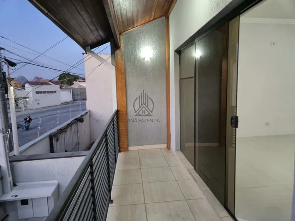 Casa à venda com 4 quartos, 180m² - Jardim Russi,Taubaté