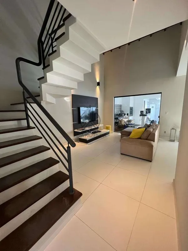 Sobrado em condomínio à venda com 3 quartos, 230m² - Loteamento Residencial Porto Seguro,Tremembé