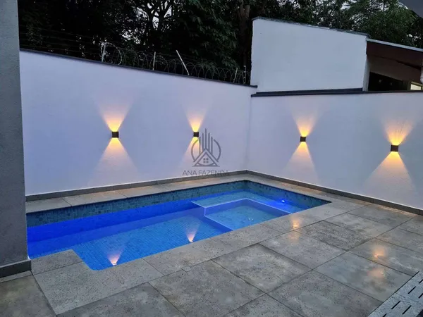 Sobrado em condomínio à venda com 3 quartos, 230m² - Loteamento Residencial Porto Seguro,Tremembé