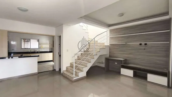 Sobrado em condomínio à venda com 3 quartos, 119m² - Vila Areao,Taubaté