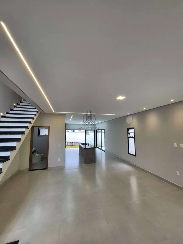 Sobrado em condomínio à venda com 3 quartos, 160m² - Morada dos Nobres,