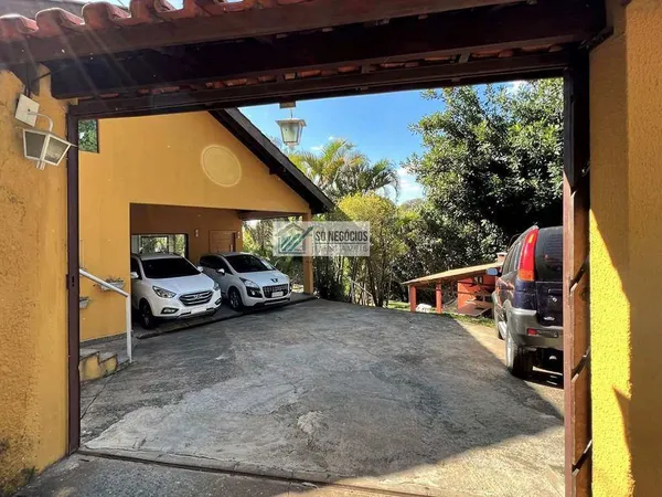 Casa de condomínio à venda com 4 quartos - Chácara Santa Lúcia,