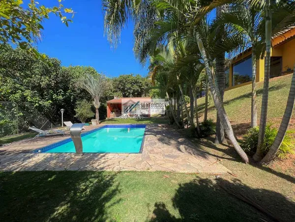 Casa de condomínio à venda com 4 quartos - Chácara Santa Lúcia,