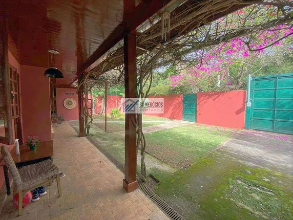 Chácara à venda com 3 quartos - Chácara Vale do Rio Cotia,Carapicuíba
