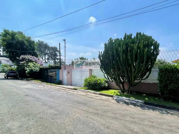 Chácara à venda com 3 quartos - Chácara das Paineiras,Carapicuíba