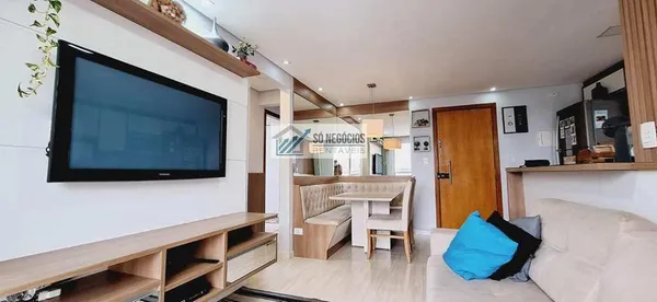 Apartamento à venda com 3 quartos - Jardim Marilu,