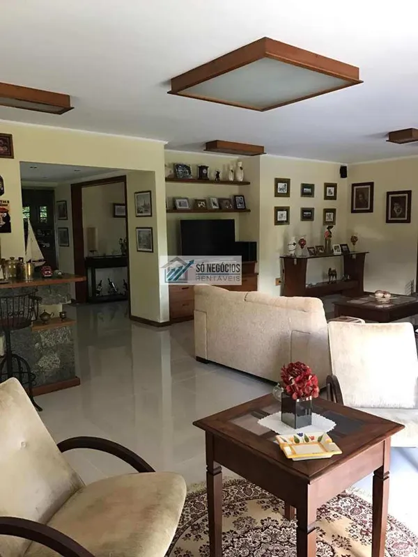 Casa de condomínio à venda com 4 quartos - ,
