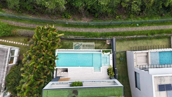 Casa de condomínio à venda com 4 quartos - Alphaville,