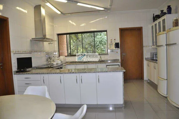 Casa de condomínio à venda com 4 quartos, 540mm² - Altos de São Fernando,Jandira