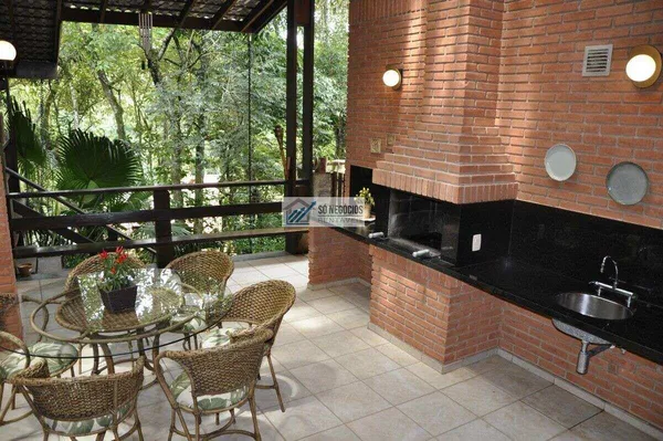 Casa de condomínio à venda com 4 quartos, 540mm² - Altos de São Fernando,Jandira