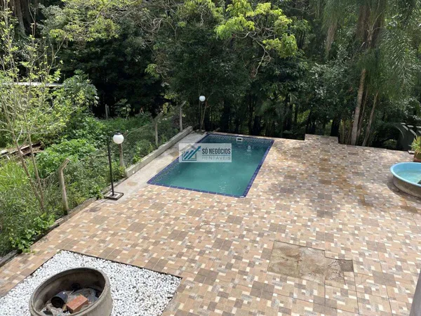 Casa de condomínio à venda com 5 quartos, 460mm² - Granja Carneiro Viana,Cotia