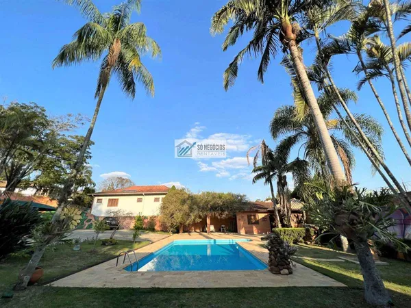 Casa de condomínio à venda com 5 quartos, 690m²m² - ,