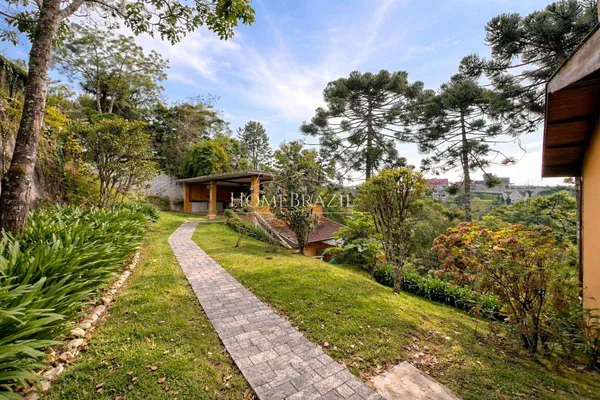 Casa à venda com 4 quartos, 135m² - ,