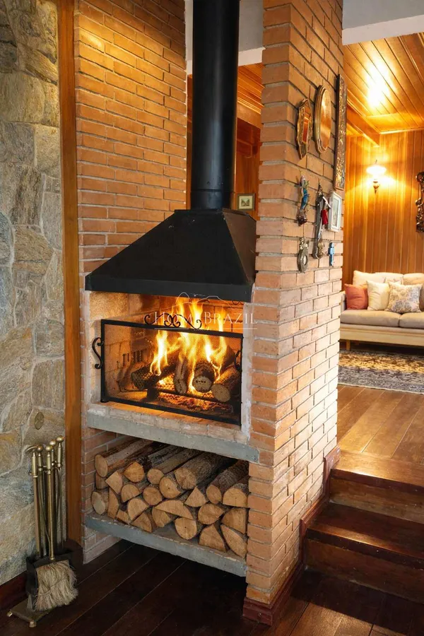 Casa à venda com 3 quartos, 230m² - ,