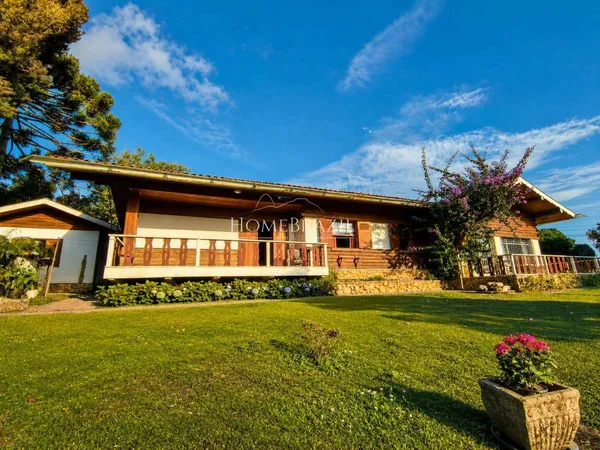 Casa à venda com 3 quartos, 220m² - ,