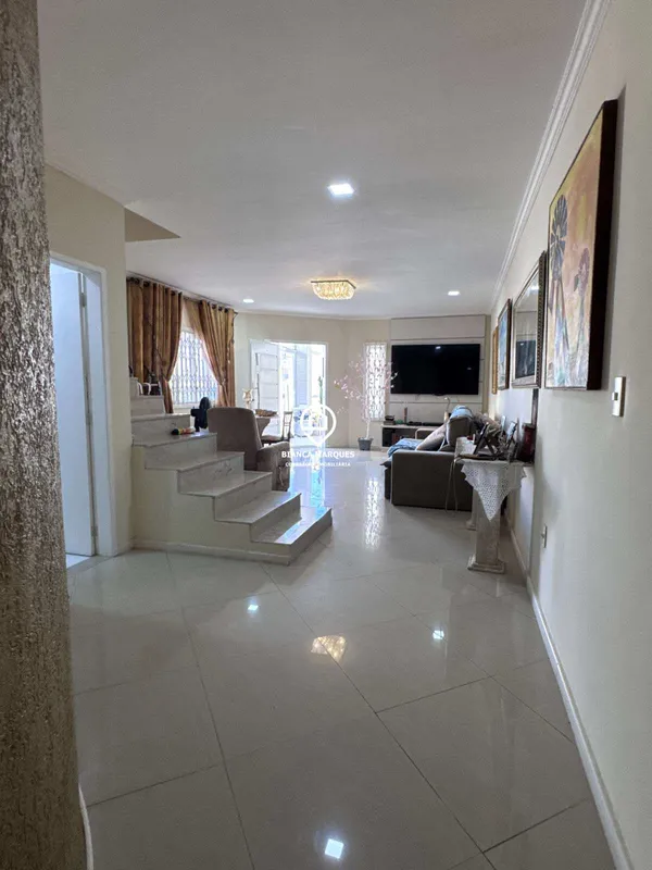 Casa à venda com 4 quartos, 155m² - Novo Portinho,Cabo Frio