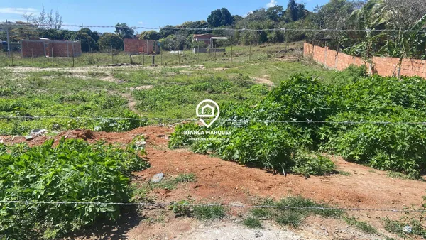 Área à venda, 1050m² - ,