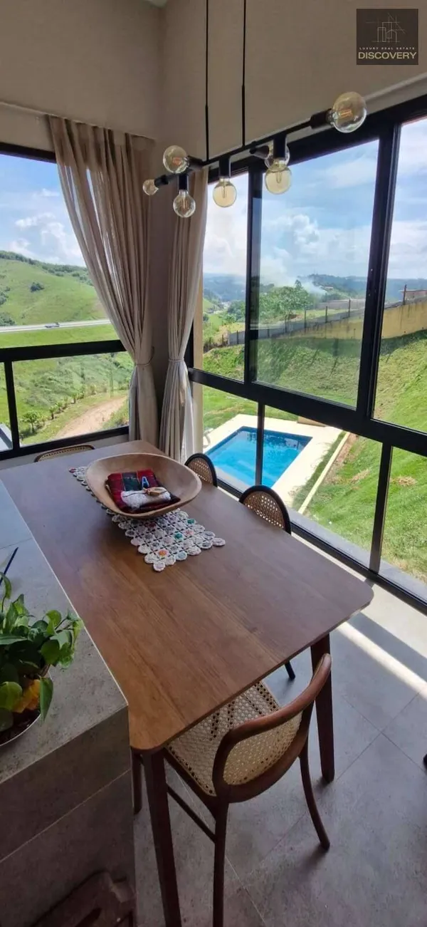Casa de condomínio à venda com 3 quartos, 1700m² - Paraíso de Igaratá,Santa Isabel