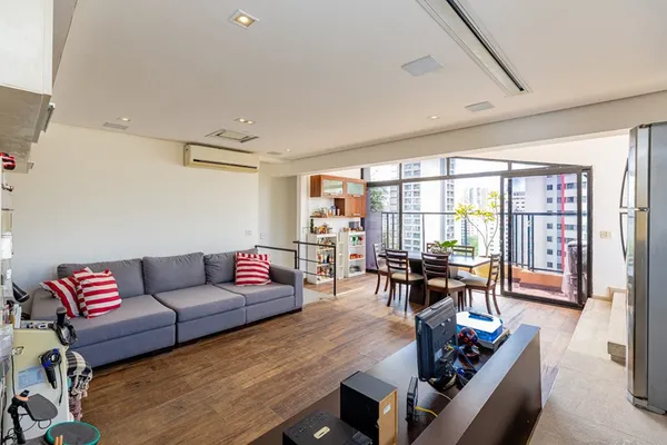 Cobertura à venda com 2 quartos, 210m² - Brooklin Paulista,São Paulo