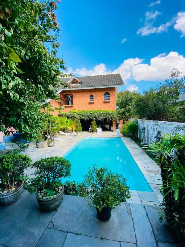 Casa à venda com 6 quartos, 680m² - Jardim Guedala,São Paulo
