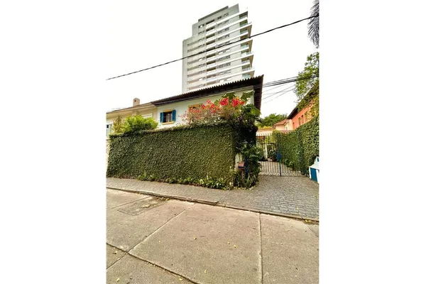 Casa à venda com 4 quartos, 220m² - Paraíso,São Paulo