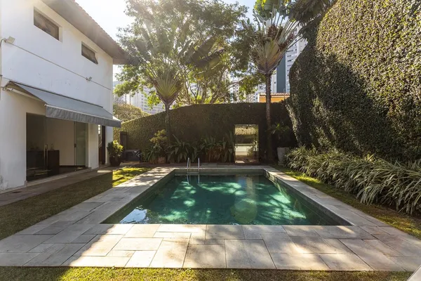 Casa à venda com 5 quartos, 539m² - Butantã,São Paulo