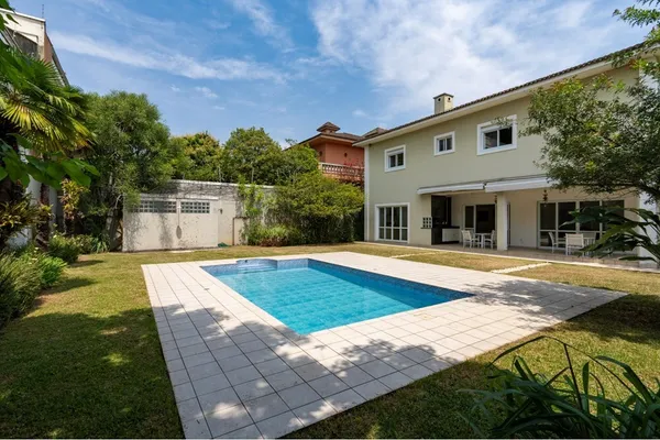 Casa à venda com 4 quartos, 613m² - Jardim Leonor,São Paulo