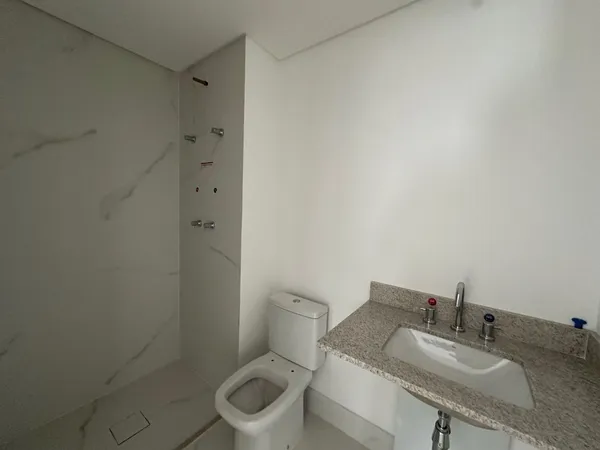 Apartamento à venda com 2 quartos, 77m² - Moema,São Paulo