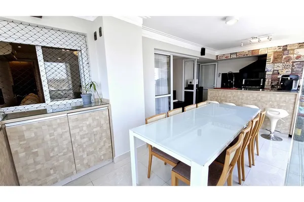 Apartamento à venda com 2 quartos, 100m² - Santo Amaro,São Paulo