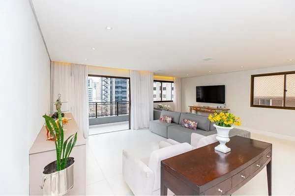 Apartamento à venda com 4 quartos, 197m² - Itaim Bibi,São Paulo