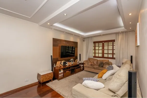 Casa à venda com 3 quartos, 180m² - Vila Marari,São Paulo