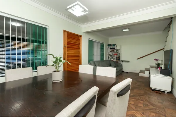 Casa à venda com 3 quartos, 180m² - Planalto Paulista,São Paulo