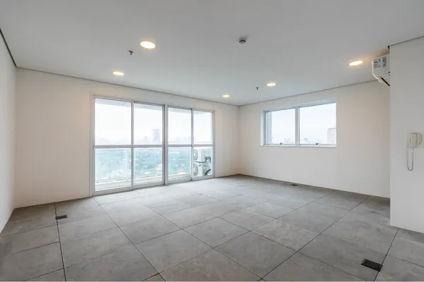 Sala comercial à venda, 48m² - Santo Amaro,São Paulo