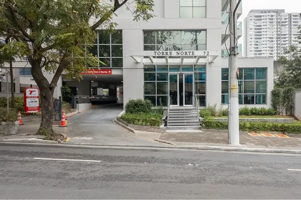 Sala comercial à venda, 48m² - Santo Amaro,São Paulo