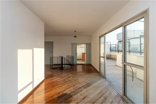 Cobertura à venda com 5 quartos, 257m² - Vila Clementino,São Paulo