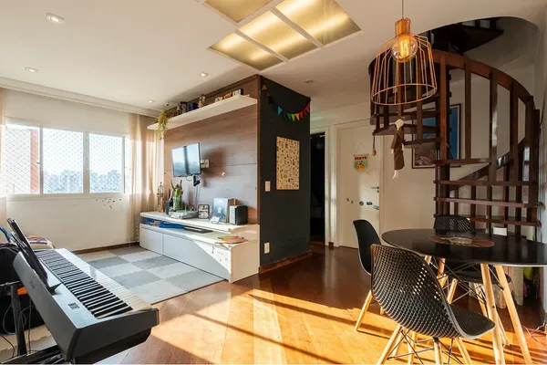 Cobertura à venda com 3 quartos, 107m² - Vila Gumercindo,São Paulo