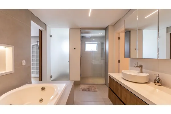 Casa à venda com 4 quartos, 319m² - Planalto Paulista,São Paulo