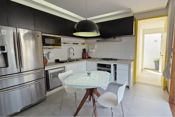 Casa à venda com 3 quartos, 315m² - Jardim Prudência,São Paulo