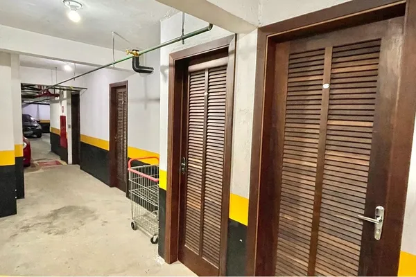 Apartamento à venda com 4 quartos, 177m² - Vila Mariana,São Paulo