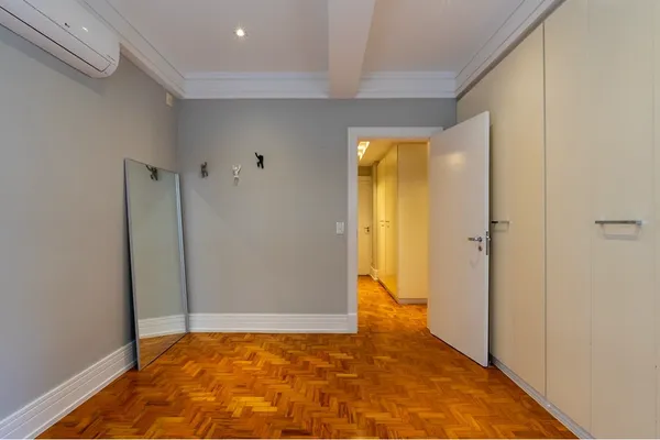 Apartamento à venda com 3 quartos, 241m² - Cerqueira César,São Paulo