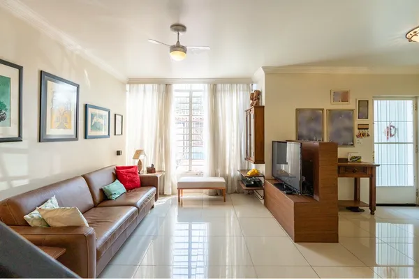 Casa à venda com 3 quartos, 168m² - Vila Cordeiro,São Paulo
